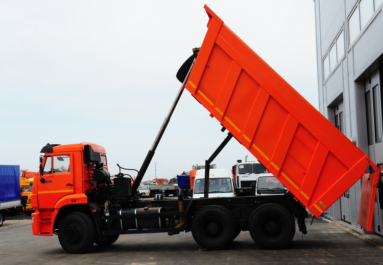 КАМАЗ 6520-26020-63