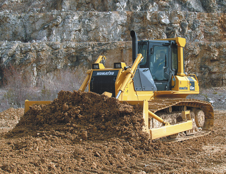 Komatsu D65EX-15
